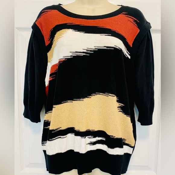 Bundle of 4 Beautiful knit Tops ! - Picture 4 of 9